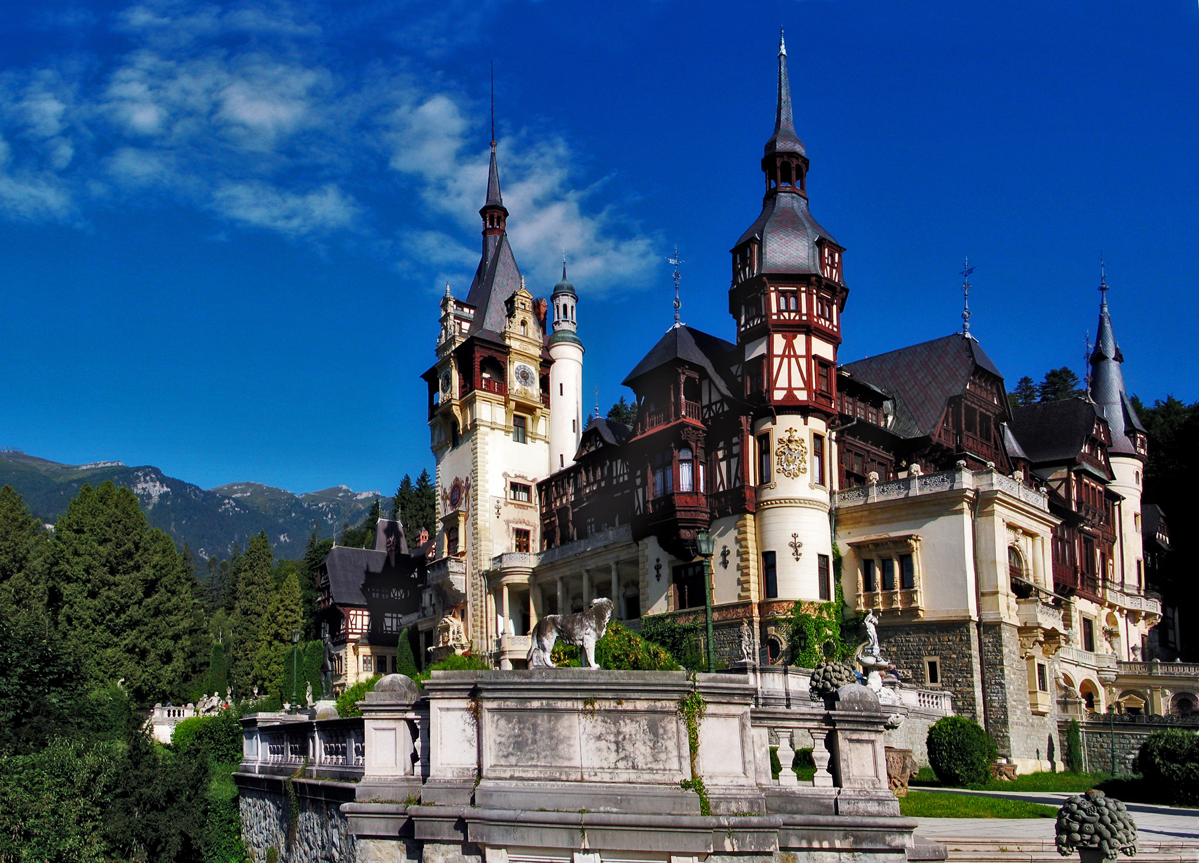 Sinaia — Alpine village in Romania