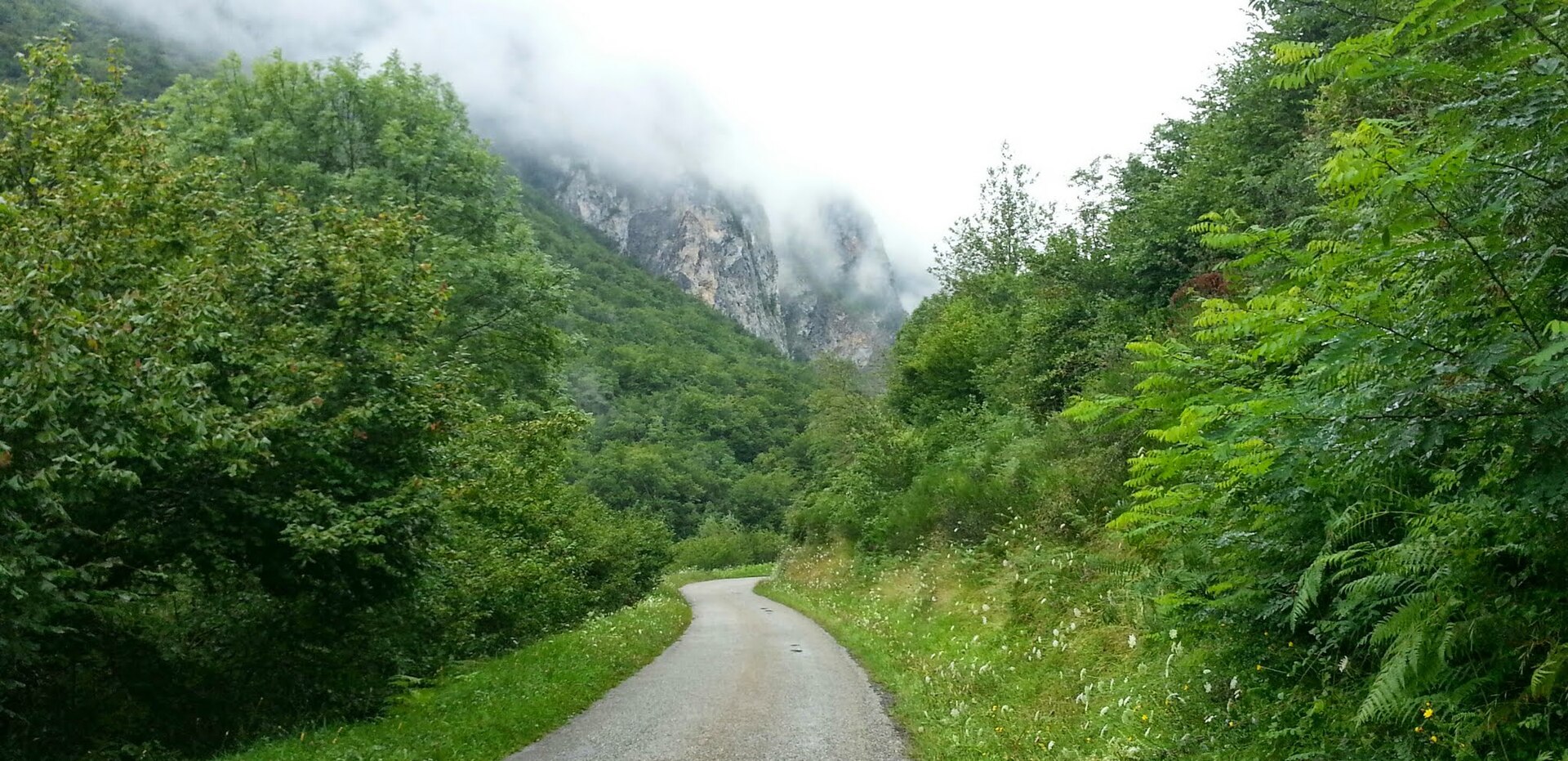 Les Monts d'Olmes, mountain village in France