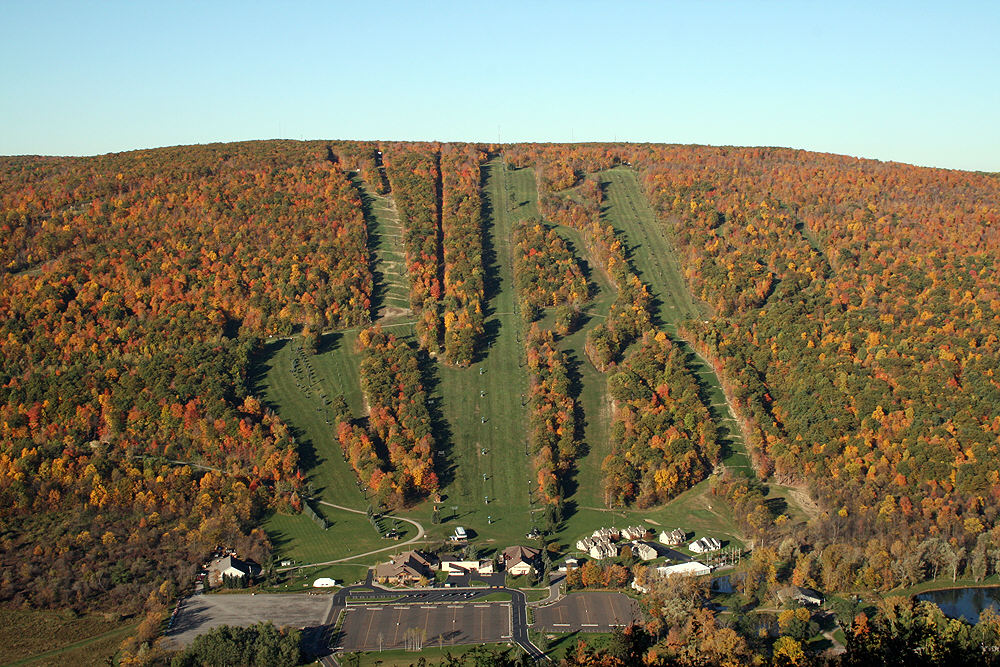 Bristol Mountain Ski Resort — Alpine village in United States