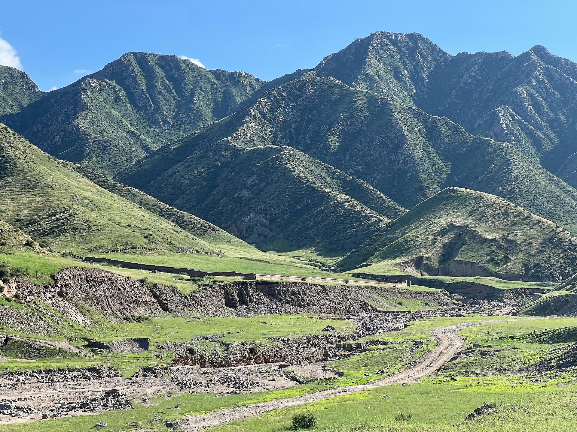 Kunlun Ski Field, mountain village in China