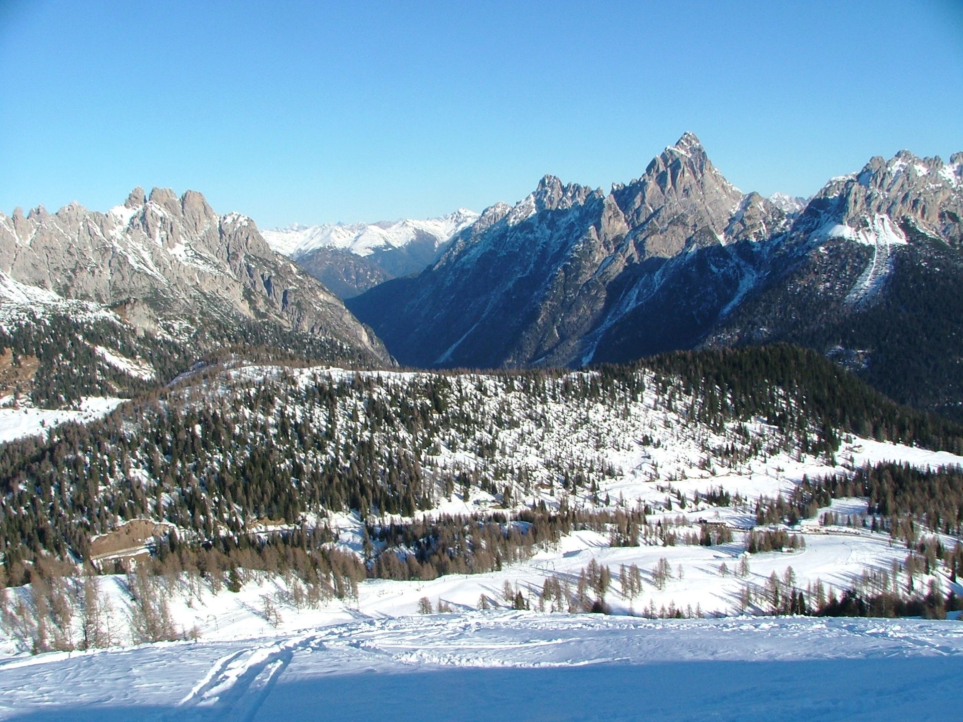 Sella Ciampigotto - Casera Razzo — Alpine village in Italy