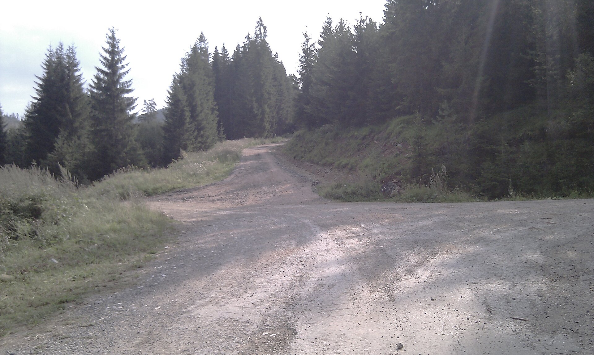 Skitatry Zadná Lopušná dolina — Alpine village in Slovakia