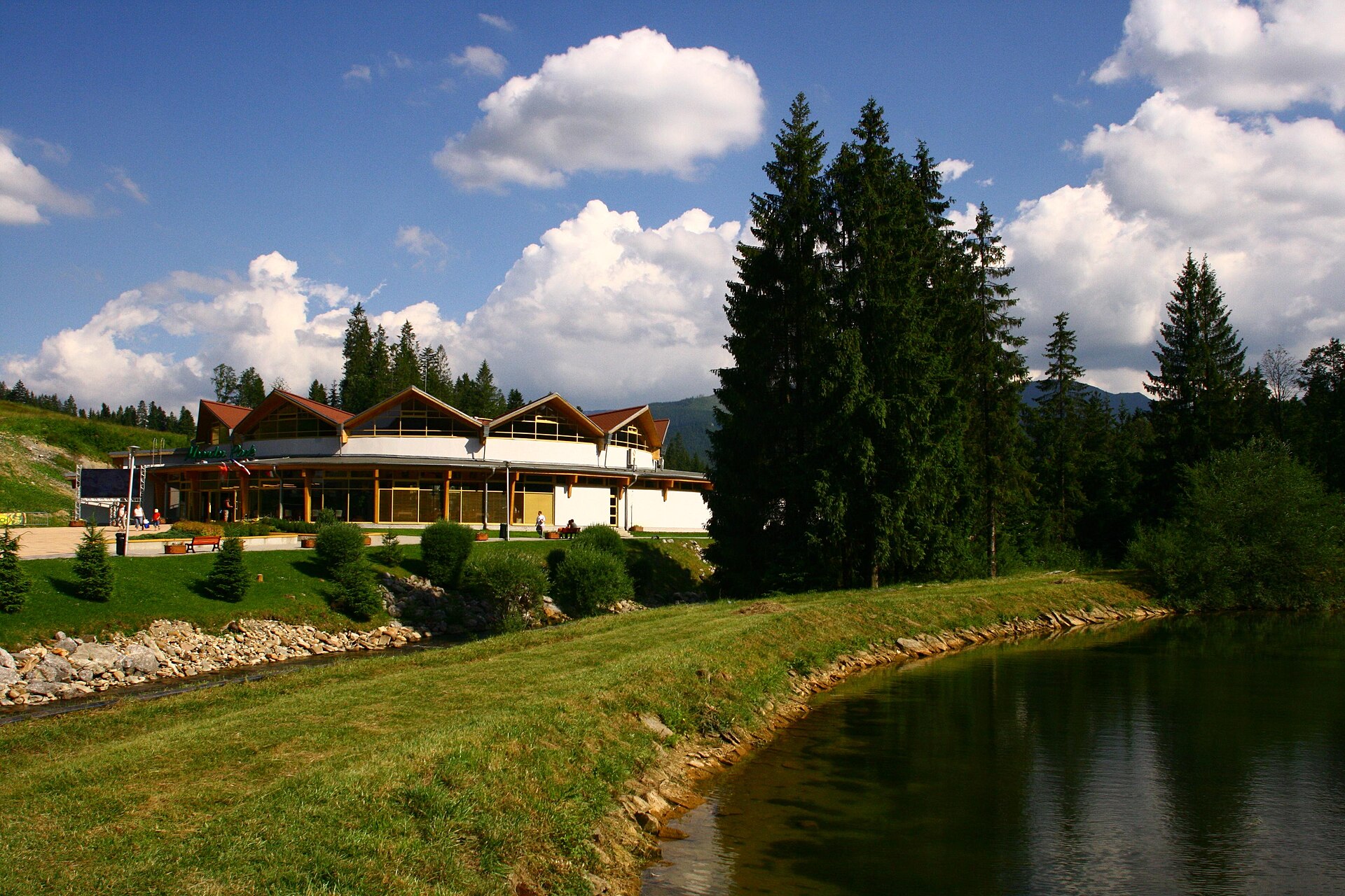 Skipark Meander Oravice — Alpine village in Slovakia