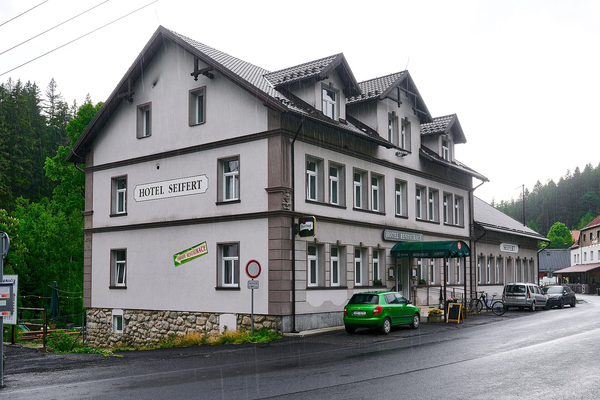 Nové Hamry - U řeky, mountain village in Czechia