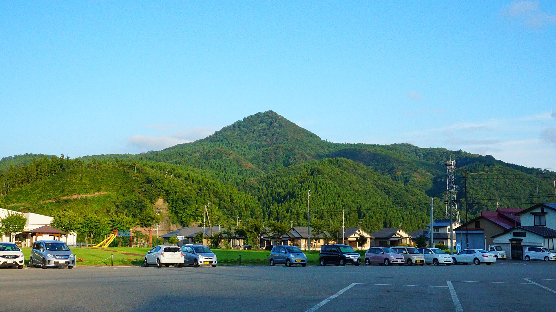 Gionyama Ski Area, mountain village in Japan
