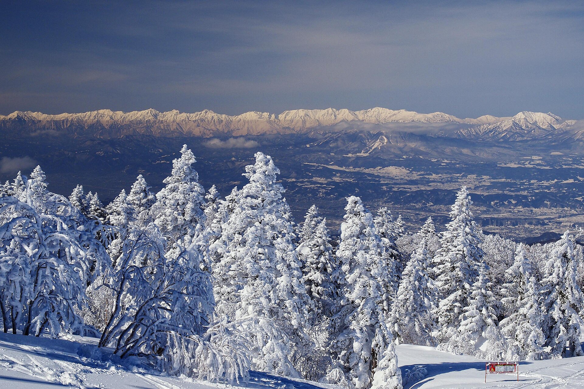 Shiga Kogen Terakoya Ski Area, mountain village in Japan