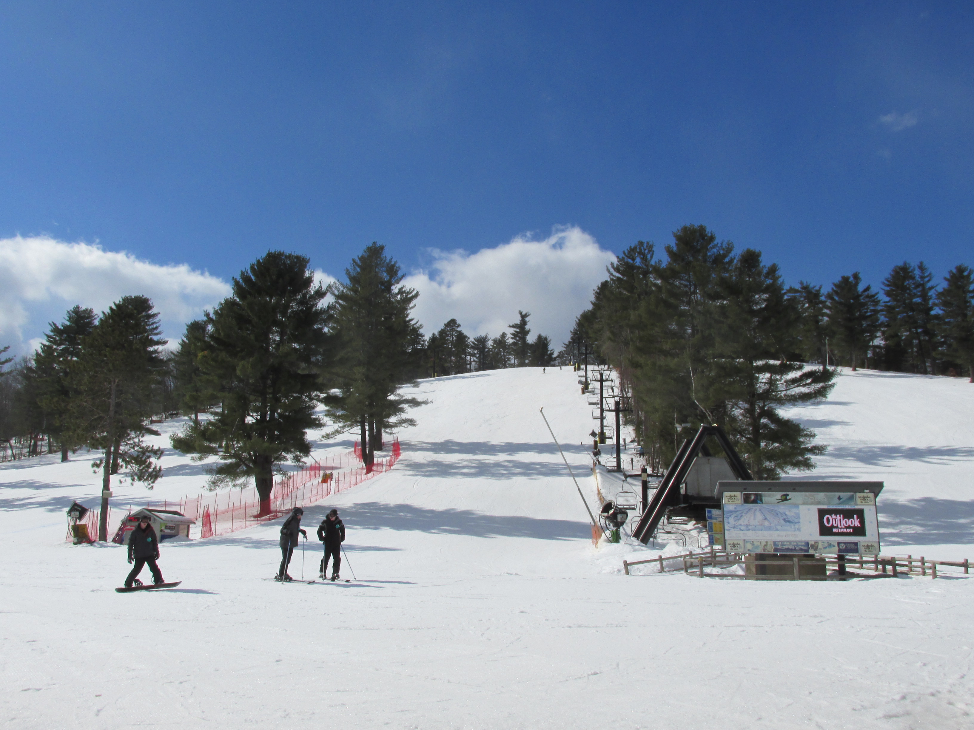 Nashoba Valley Ski Area — Alpine village in United States