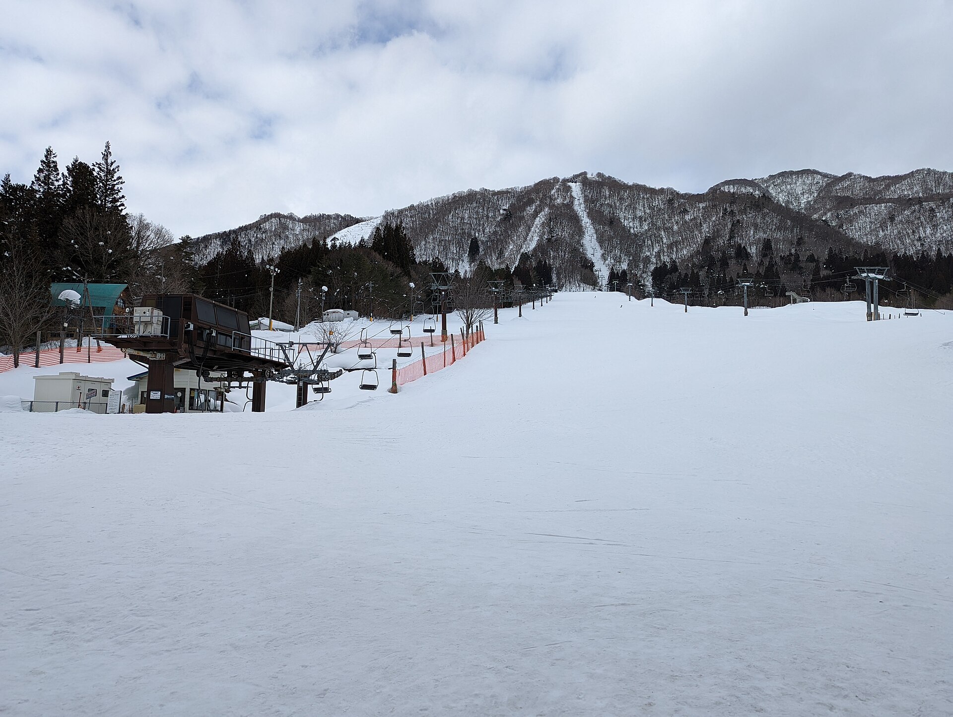 Hida Nagareha Resort, mountain village in Japan