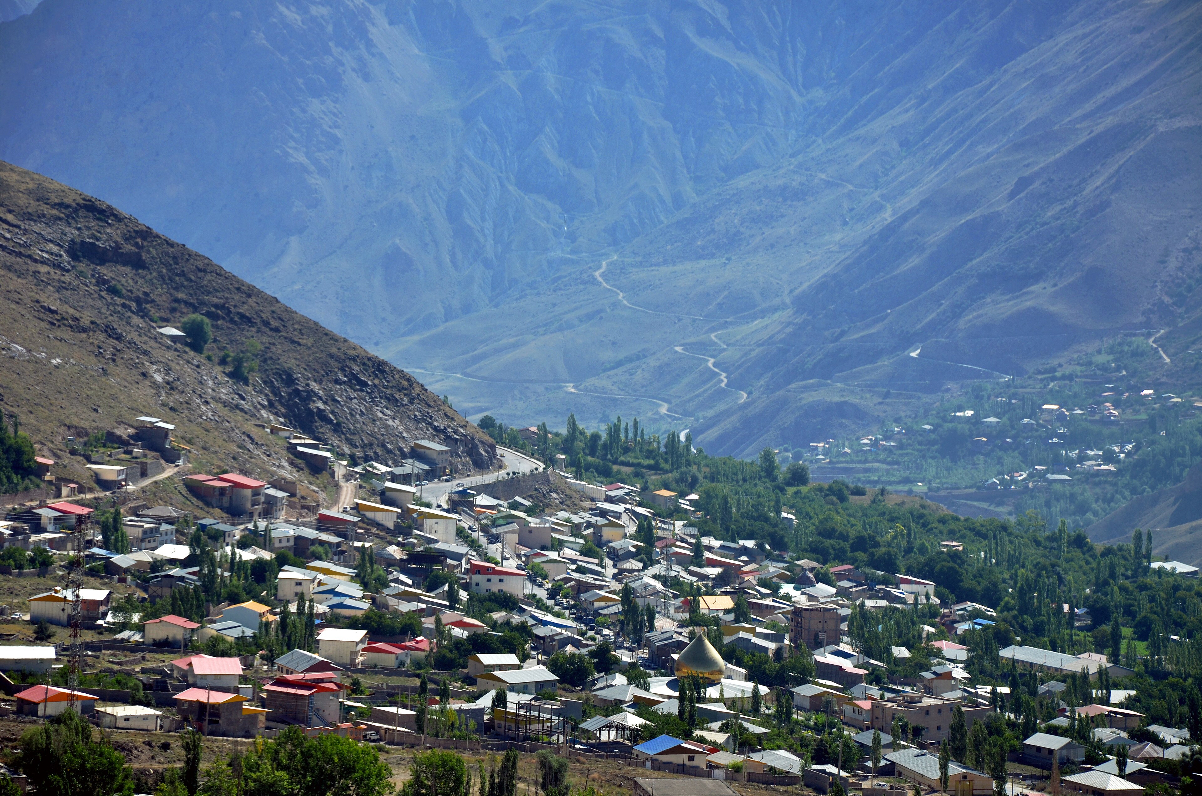 Rineh, mountain village in Iran