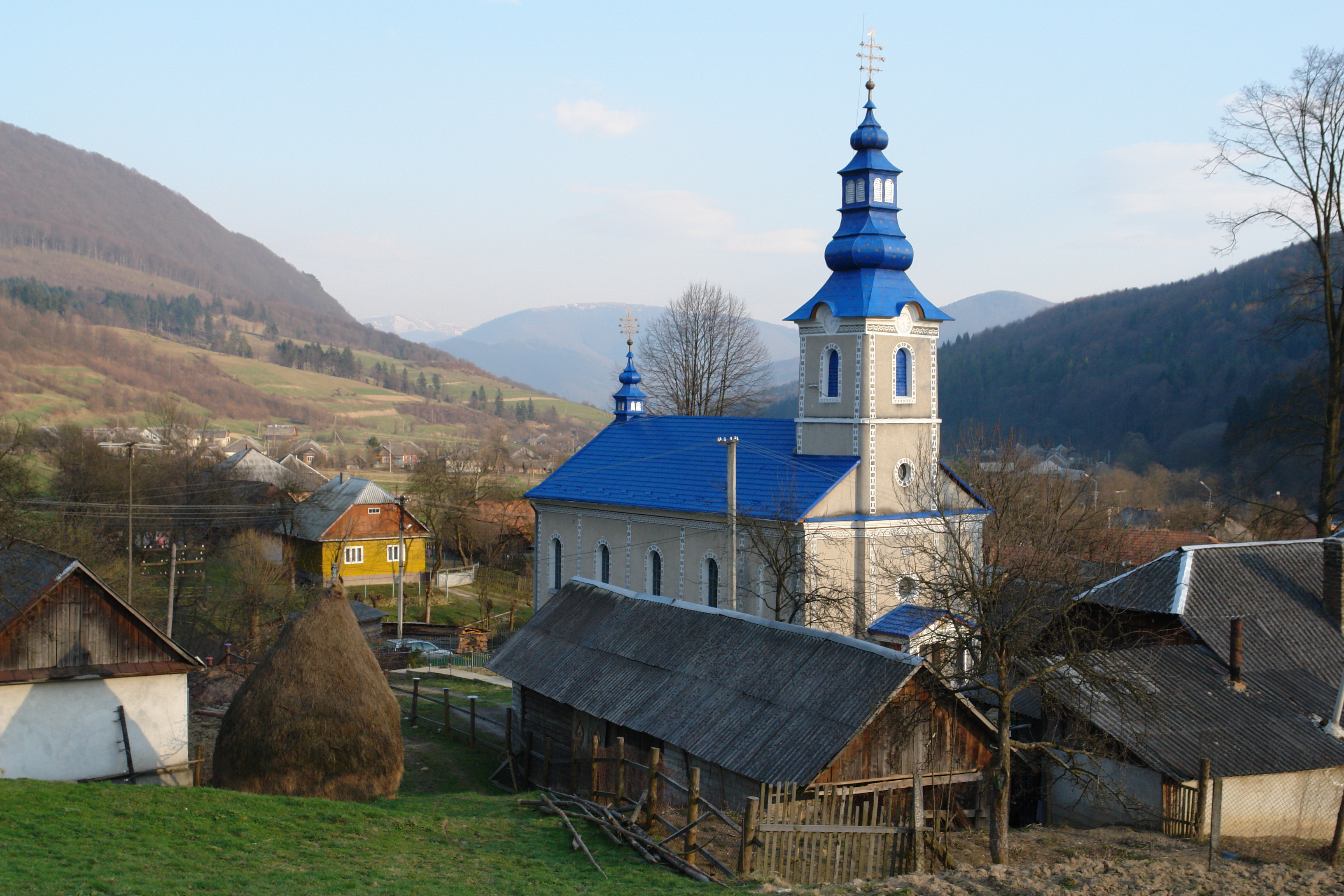 Zhdeniievo, mountain village in Ukraine