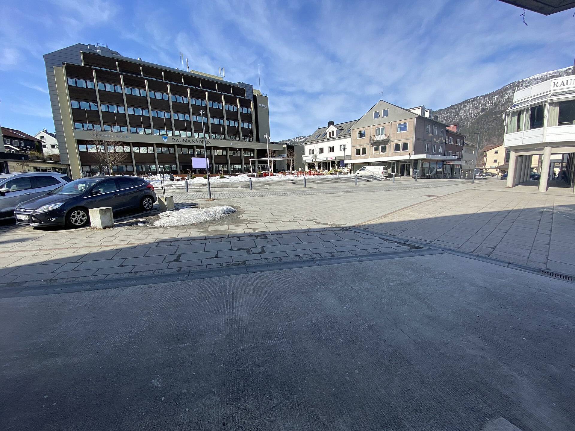 Rauma skisenter, mountain village in Norway