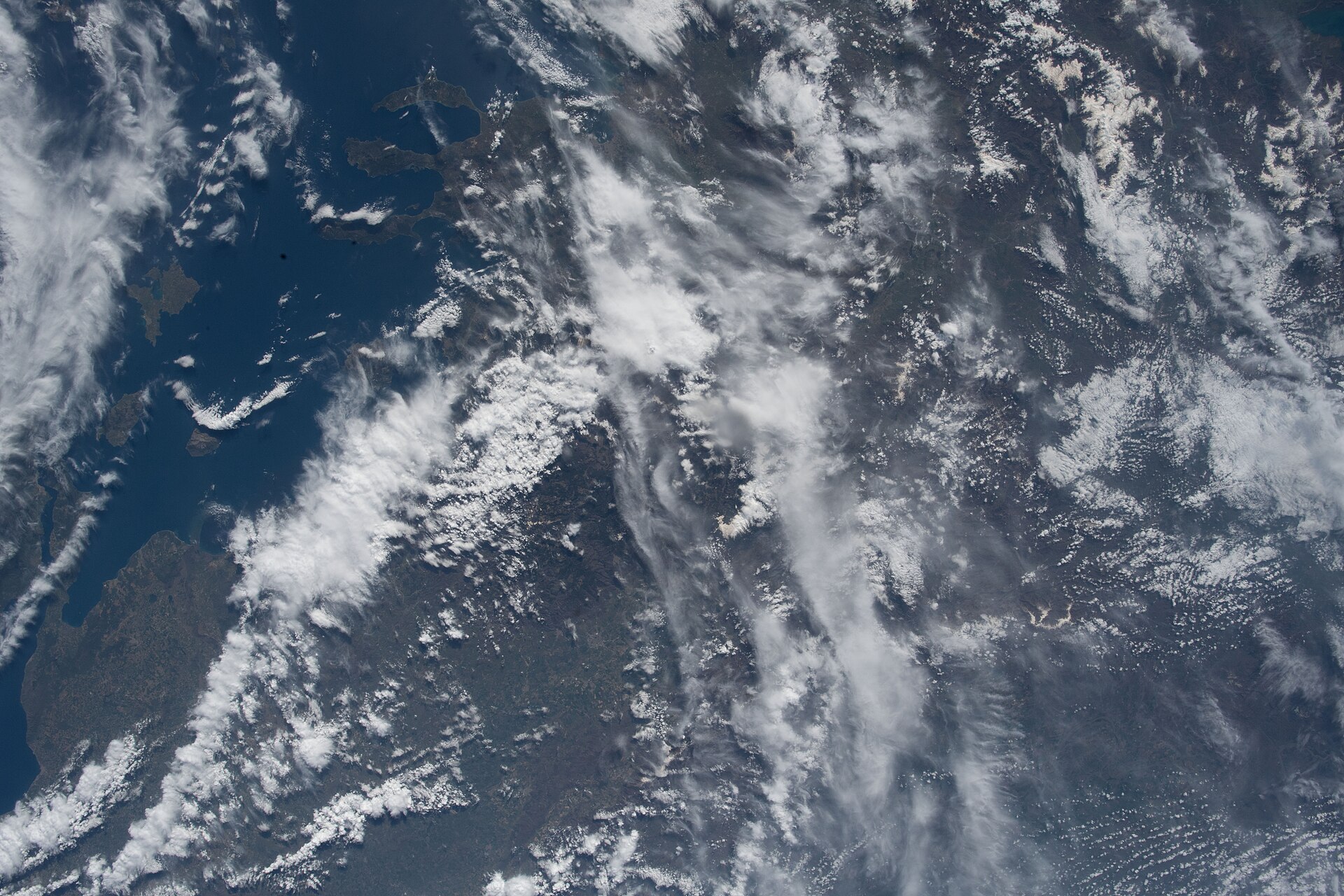 Χιονοδρομικό Κέντρο 3-5 Πηγάδια, 3-5 Pigadia, mountain village in Greece