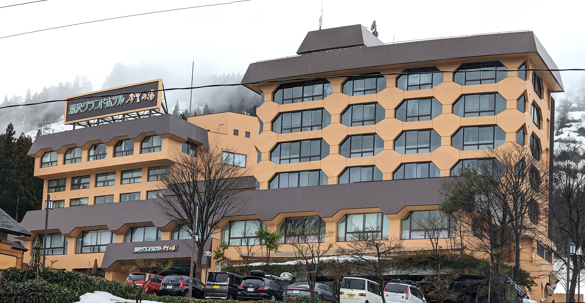 Ippon Sugi Ski Resort — Alpine village in Japan