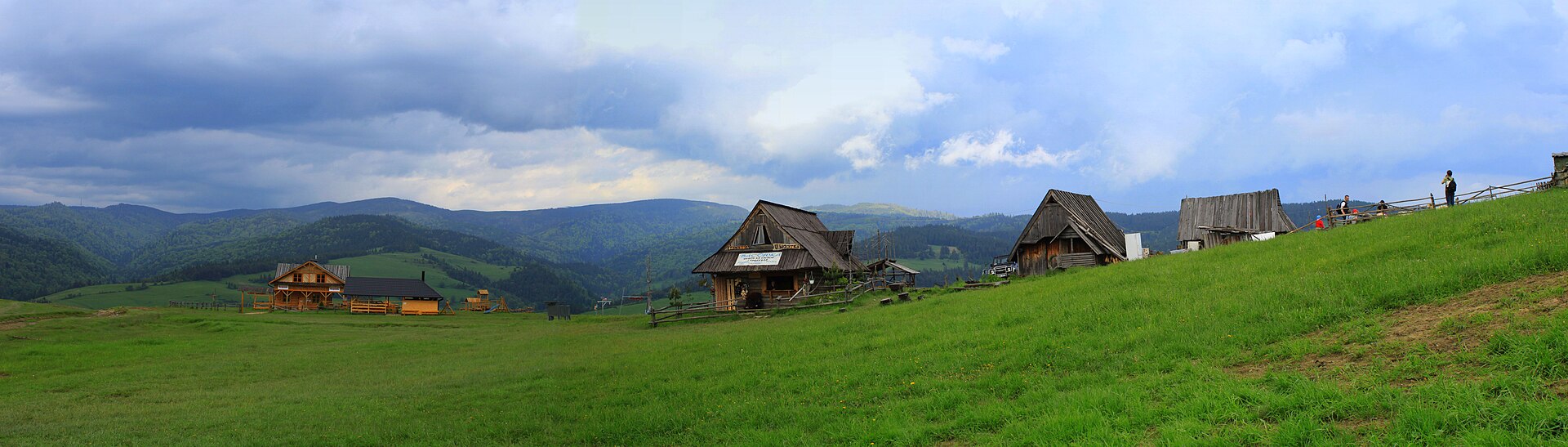 Arena narciarska Jaworki Homole — Alpine village in Poland