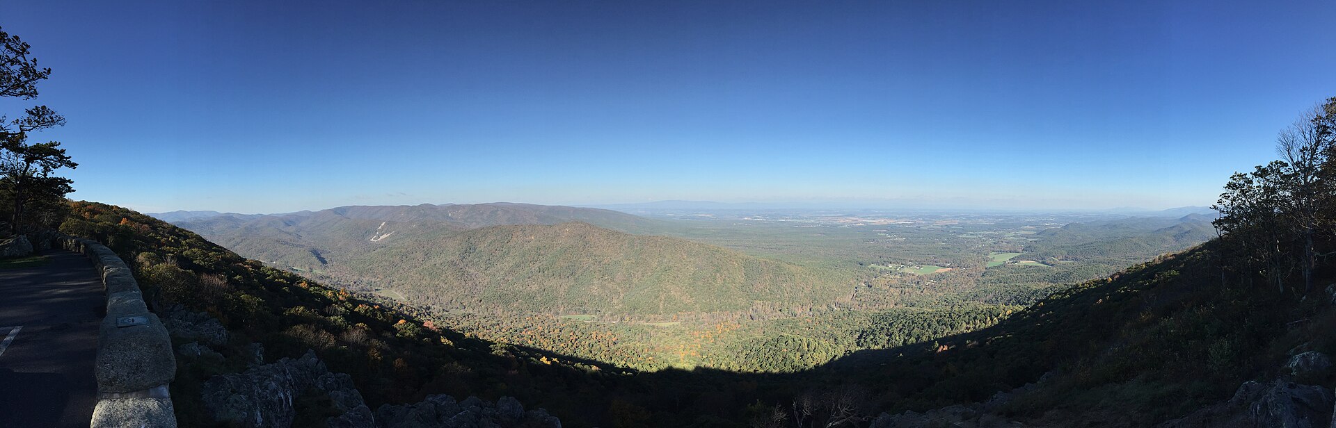 Wintergreen Ski Resort, mountain village in United States