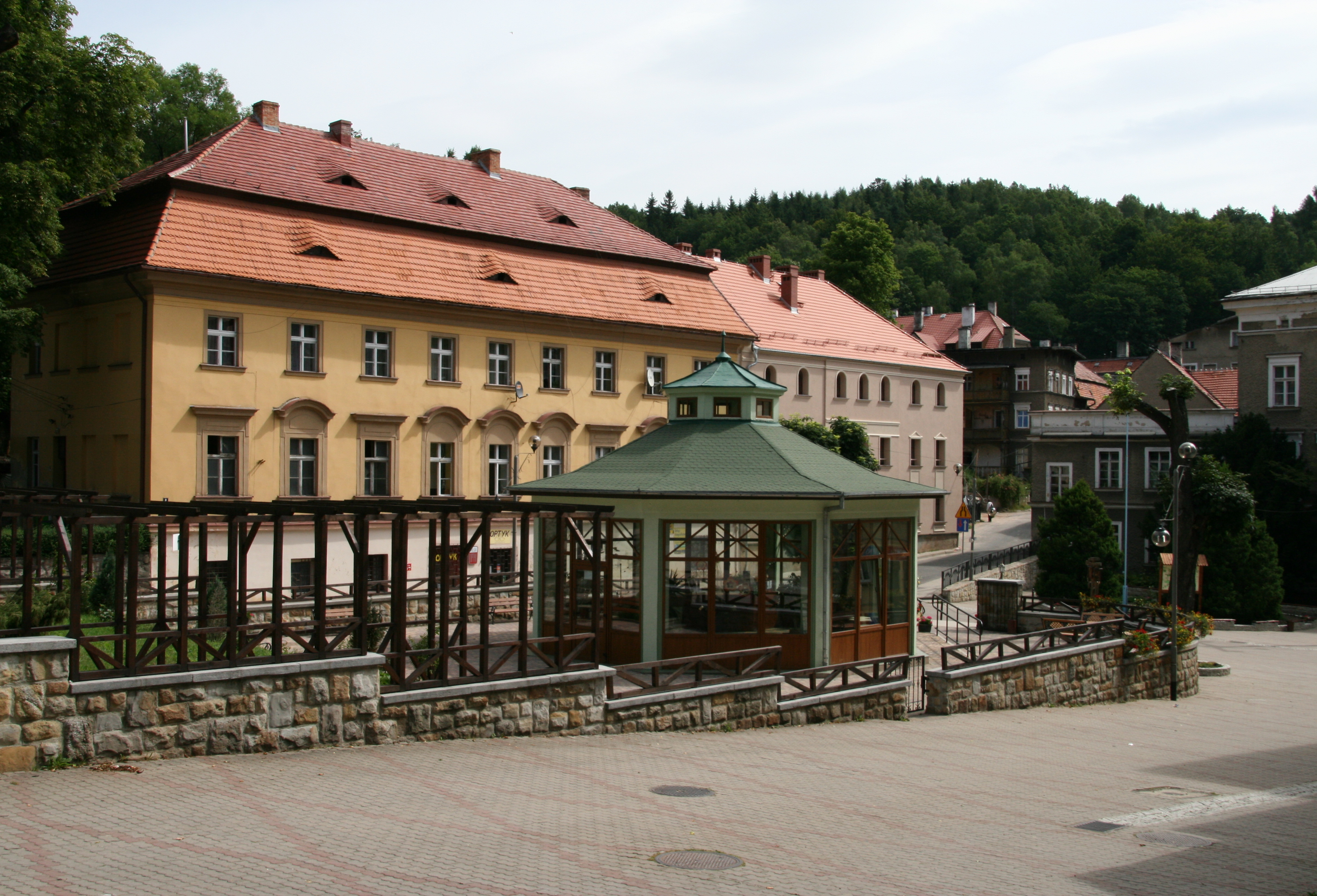 Jedlina-Zdrój — Alpine village in Poland
