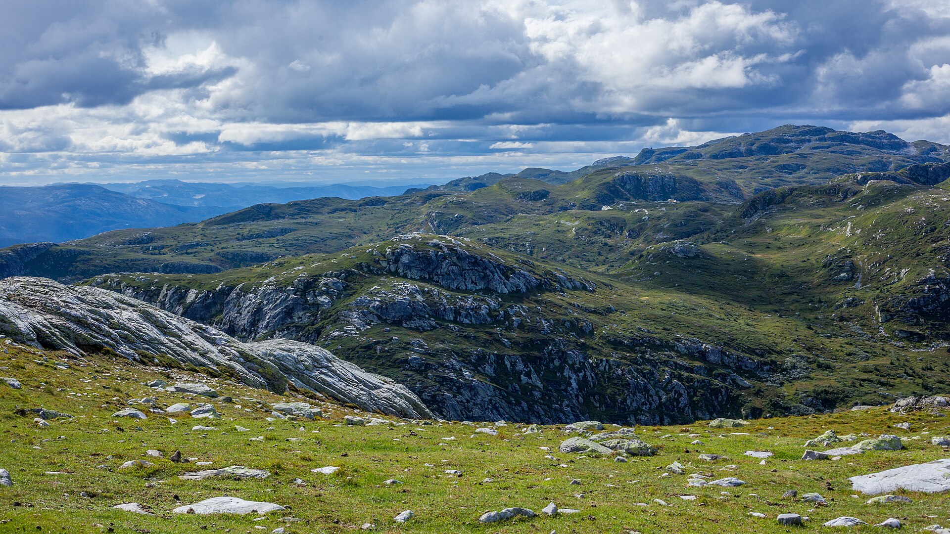 Lifjell Skisenter, mountain village in Norway