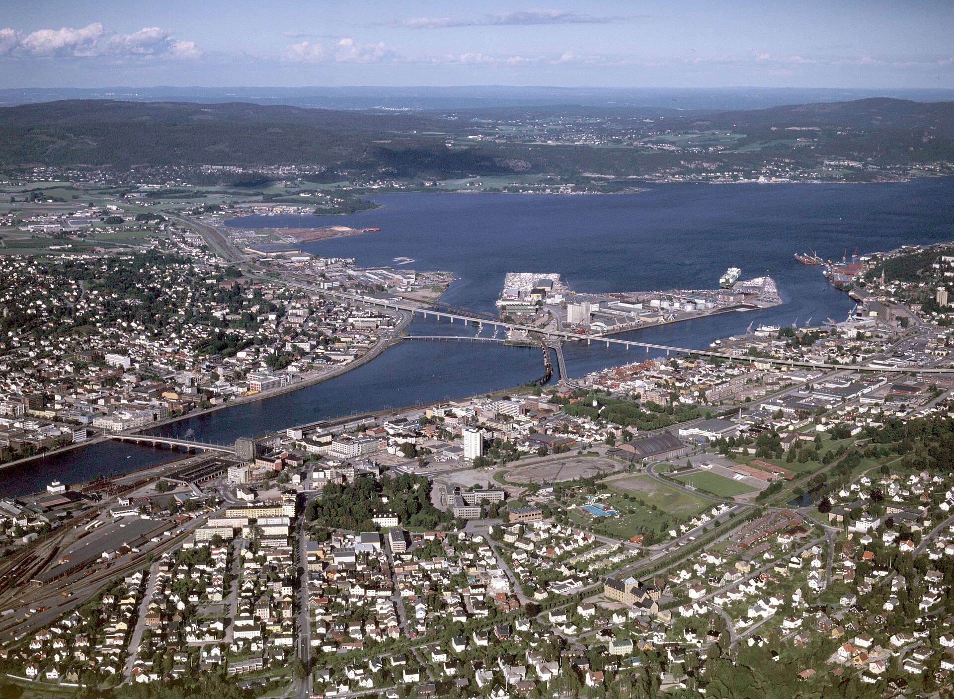 Haukåsløypa Drammen, mountain village in Norway