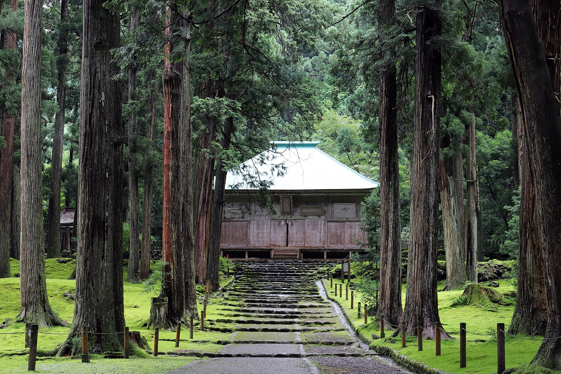 Ski Jam Katsuyama (スキージャム勝山), mountain village in Japan