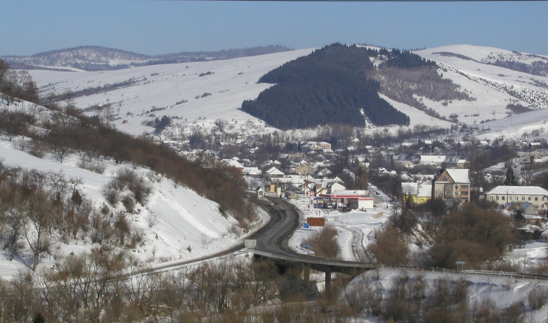Nyzhni Vorota, mountain village in Ukraine