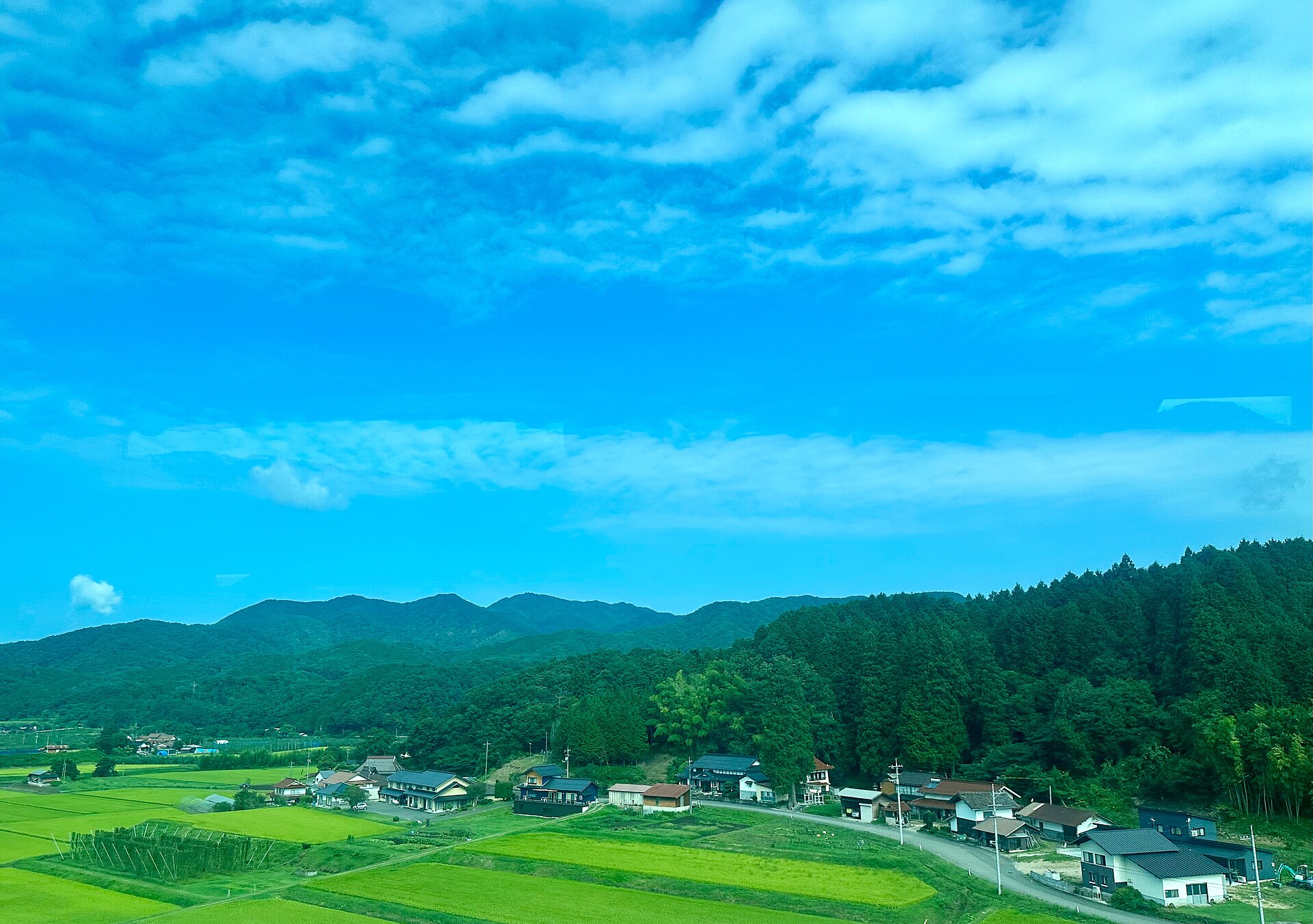 Ringo Kyowakoku (りんご今日話国スキー場), mountain village in Japan