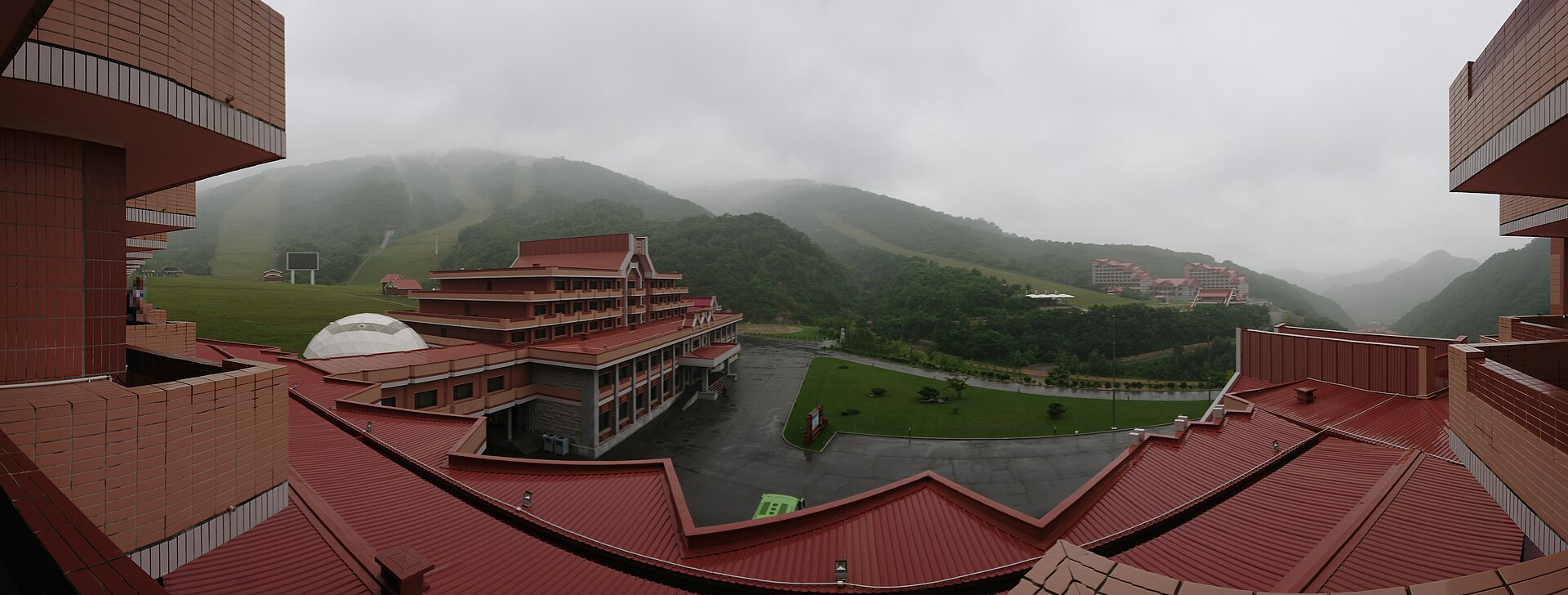 Masik Ryong (Masik Pass), mountain village in North Korea