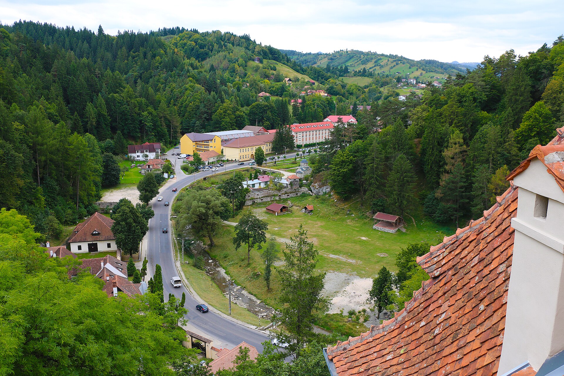Bran — Alpine village in Romania