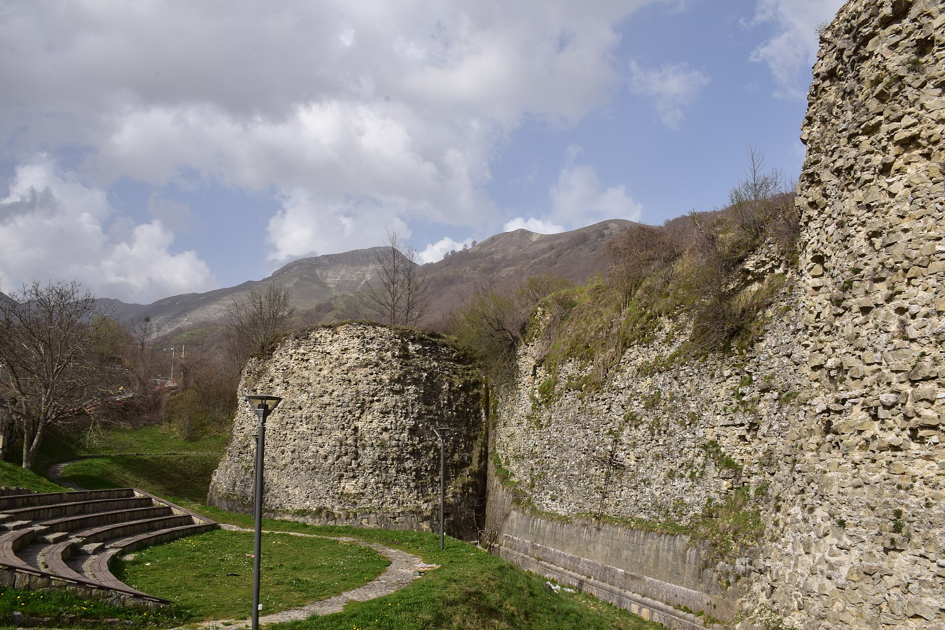 Selvarotonda, mountain village in Italy