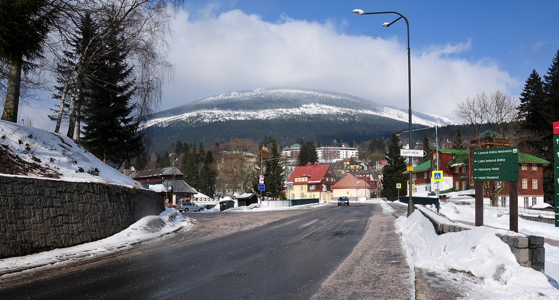 Svatý Petr - Pláň — Alpine village in Czechia