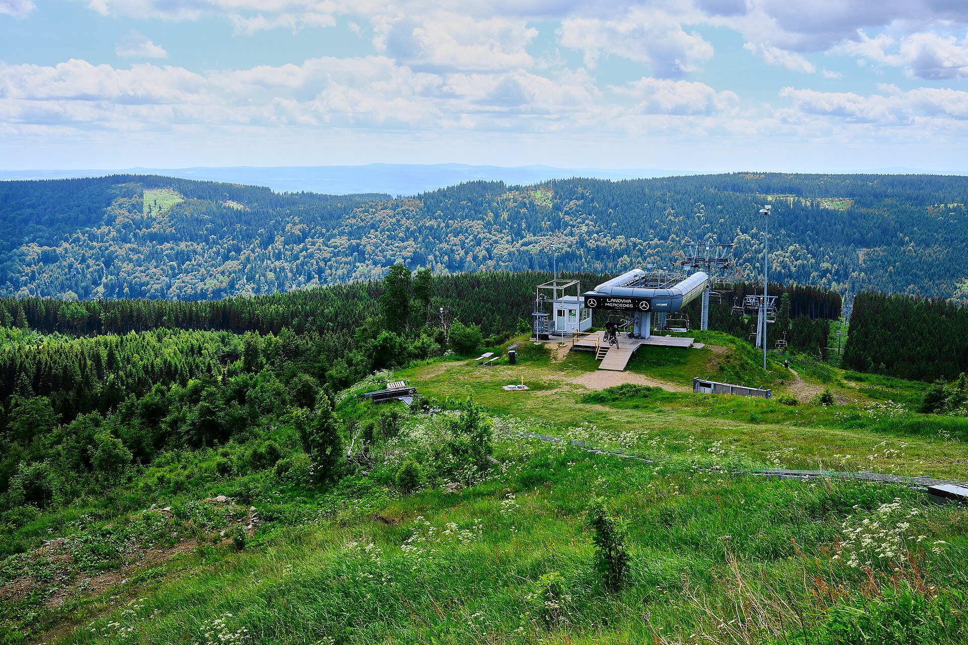 Skiareál Plešivec, mountain village in Czechia