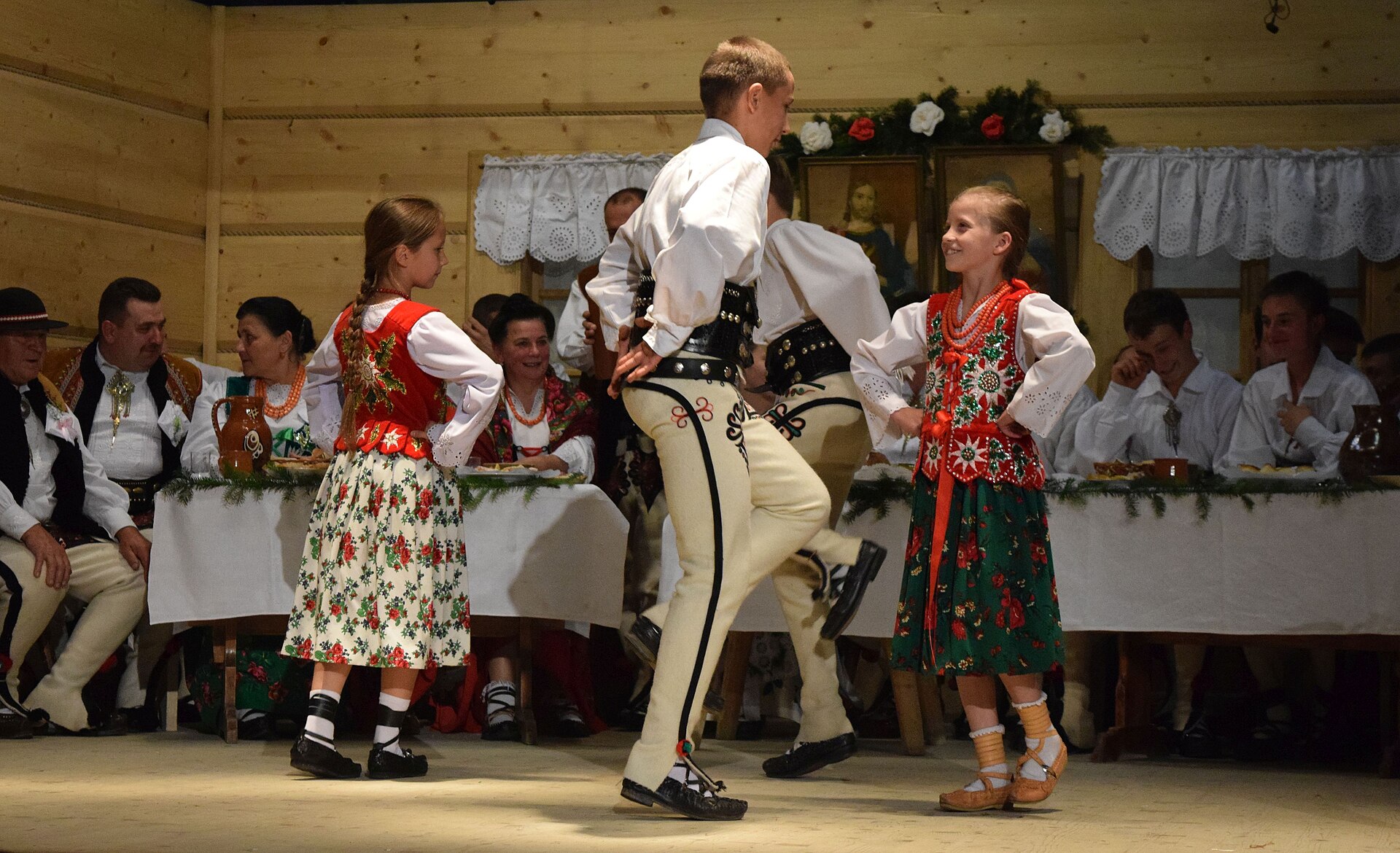Rusiń-Ski — Alpine village in Poland