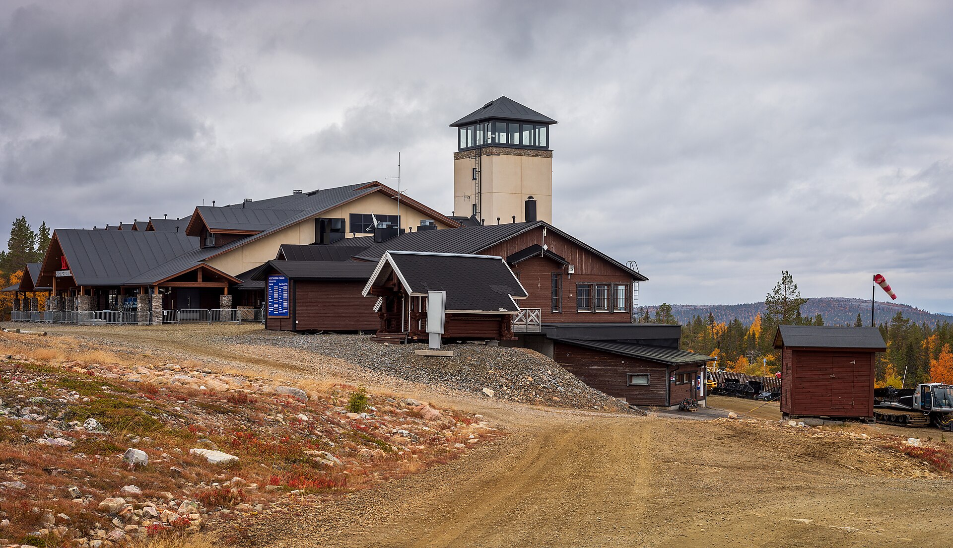 Ylläs Ski Resort, Äkäslompolo, mountain village in Finland