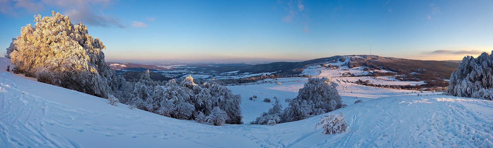 Skigebiet Arnsberglifte, mountain village in Germany
