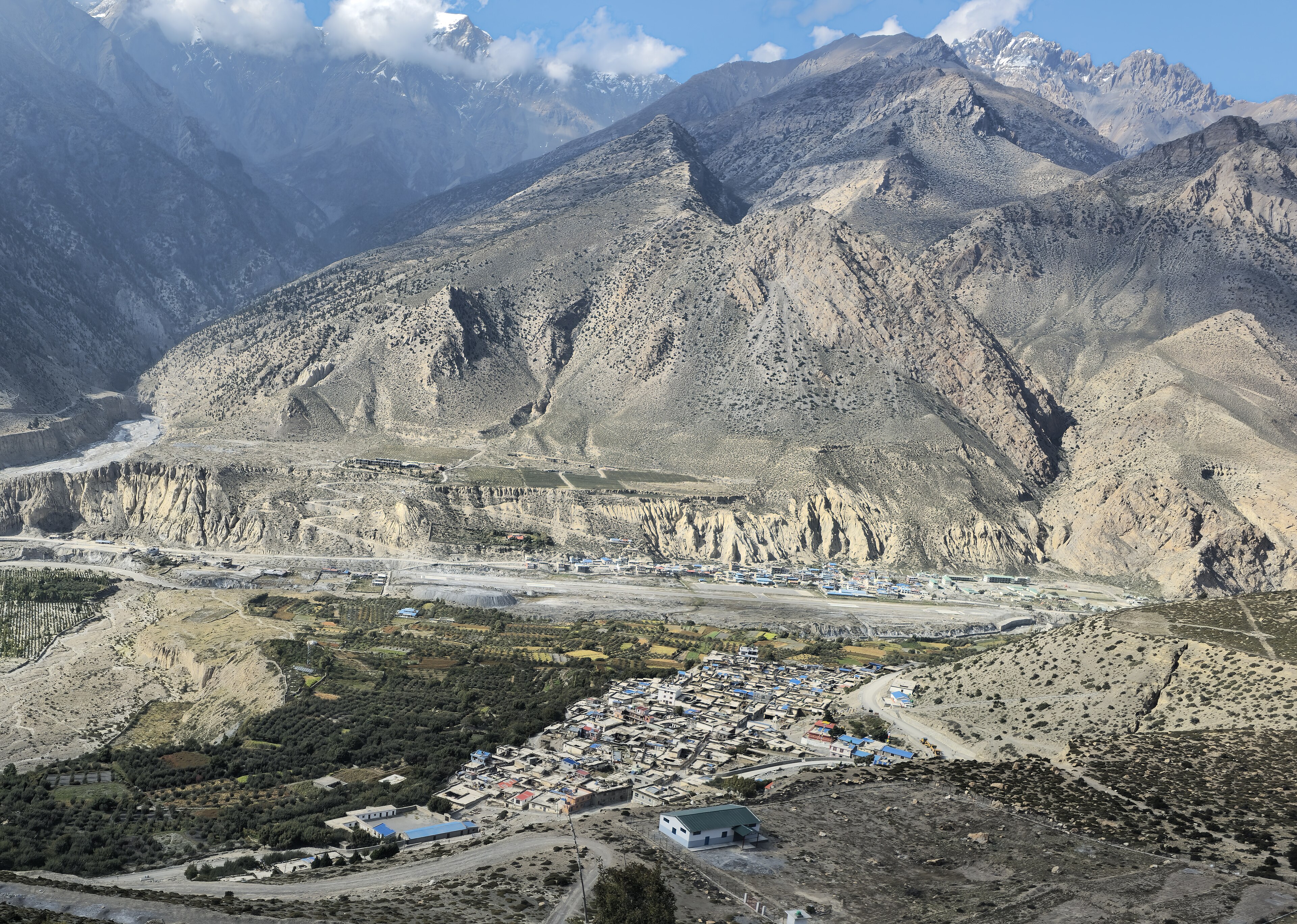 Jomsom, mountain village in Nepal