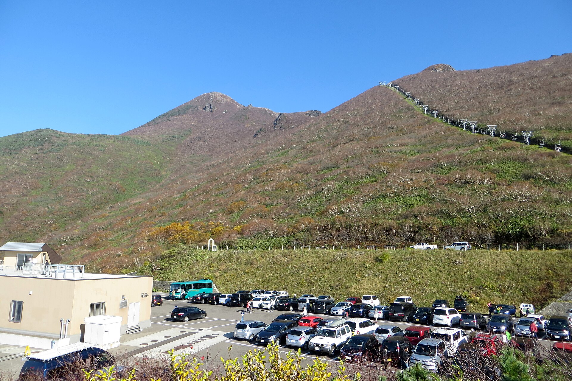 Iwakisan Hyakuzawa Ski Resort, mountain village in Japan