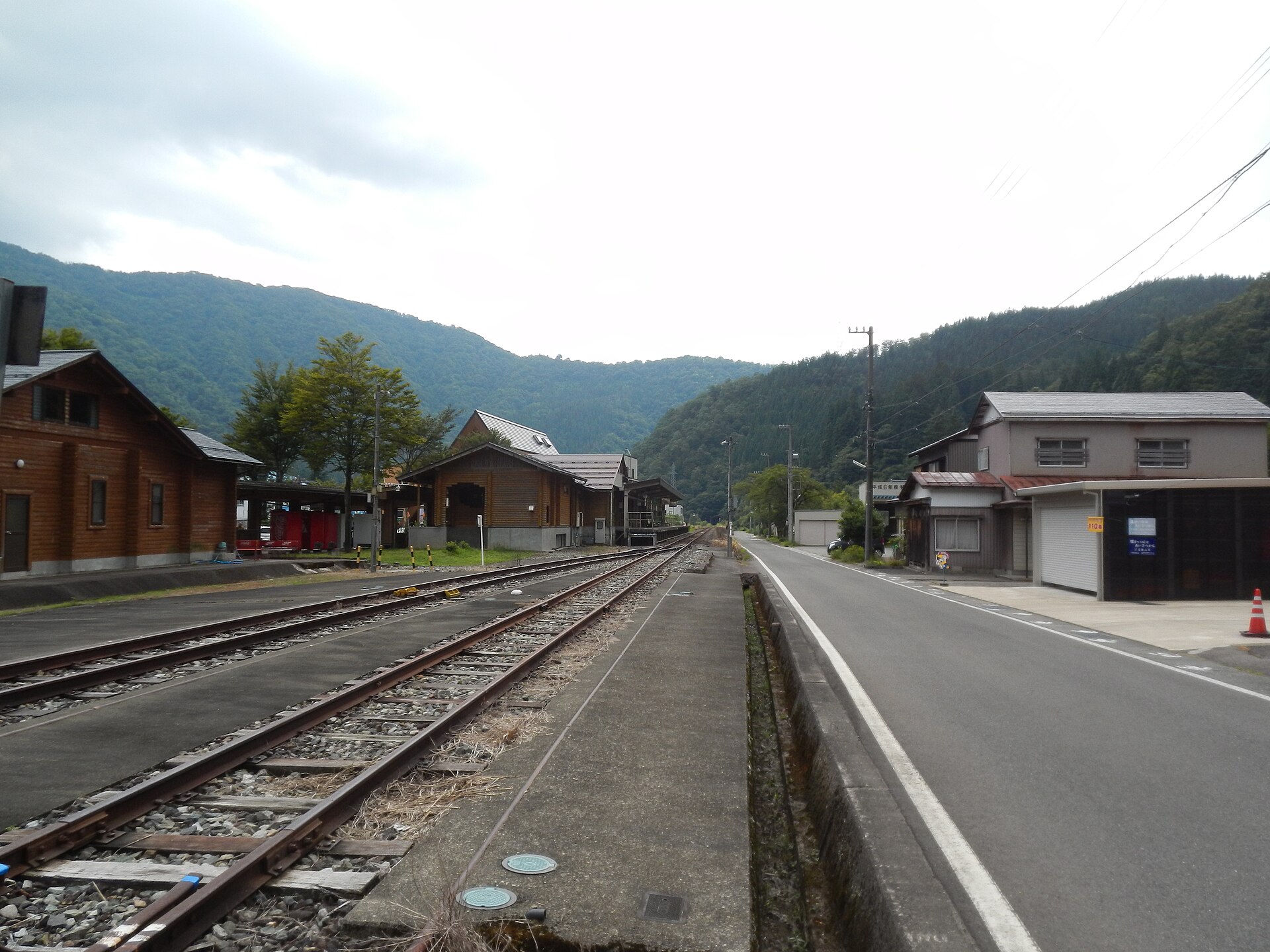 Fukui Izumi Ski Resort, mountain village in Japan