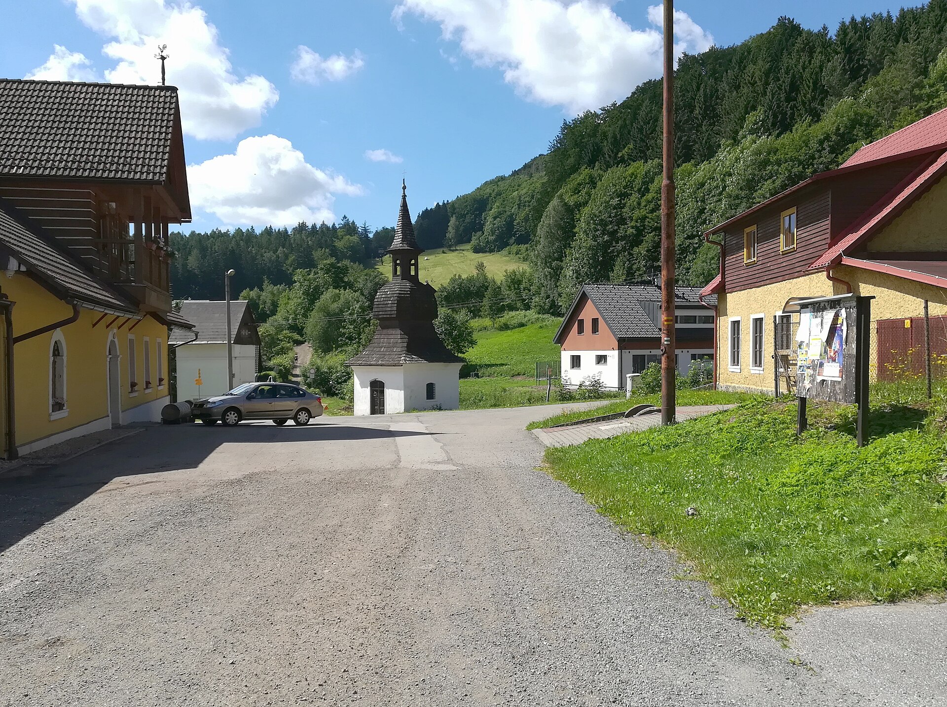 Prkenný Důl - Bret — Alpine village in Czechia