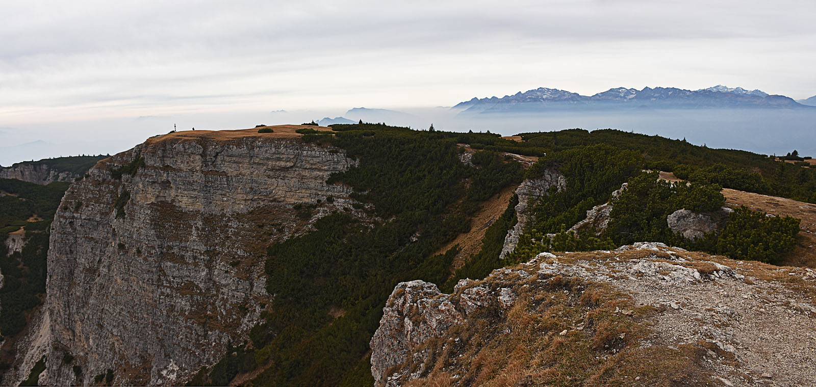 Mendelpass – Monte Roen — Alpine village in Italy