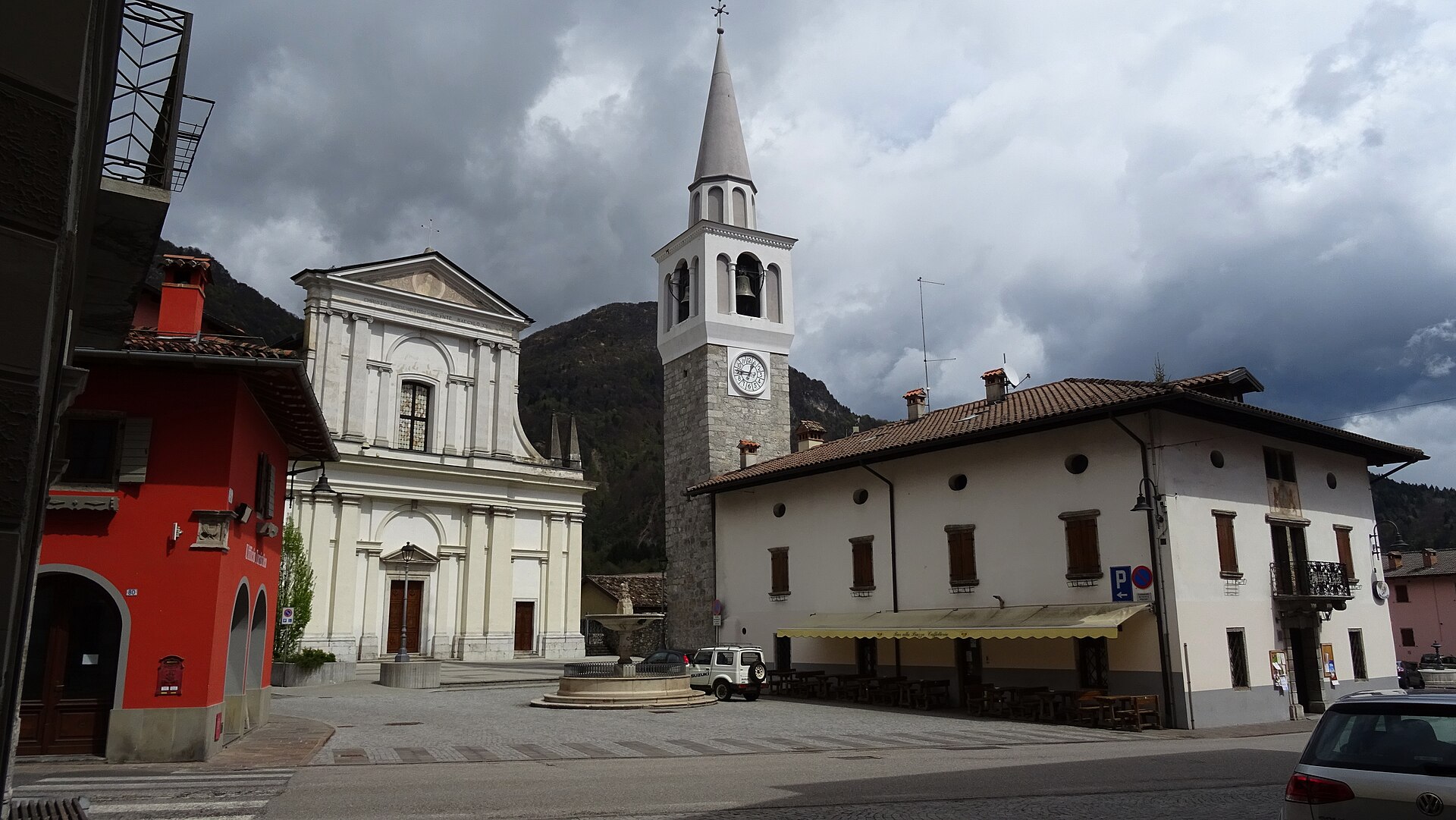 Ampezzo / Dimpeç — Alpine village in Italy