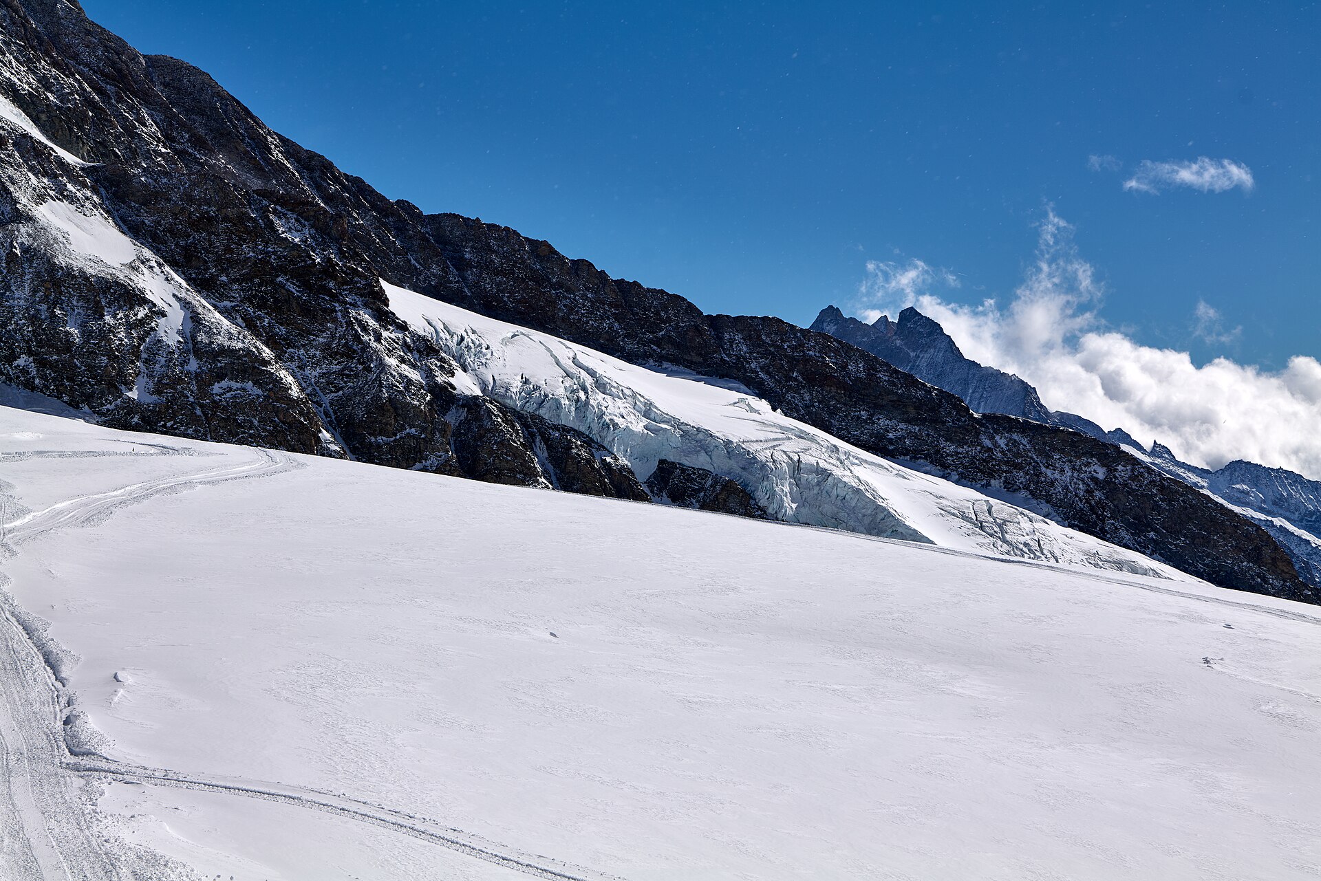 Snow Park — Alpine village in Switzerland