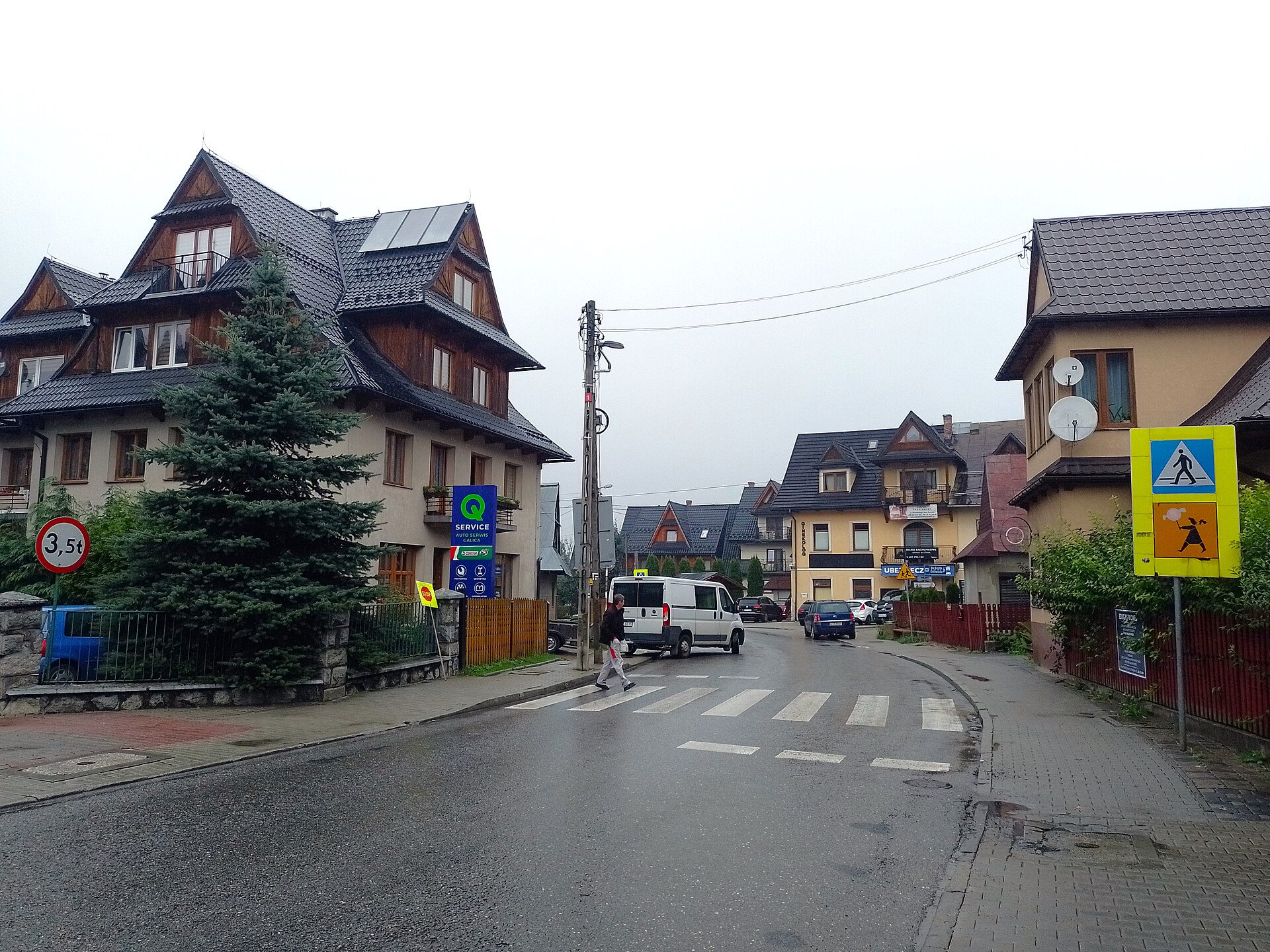 Sami Swoi — Alpine village in Poland