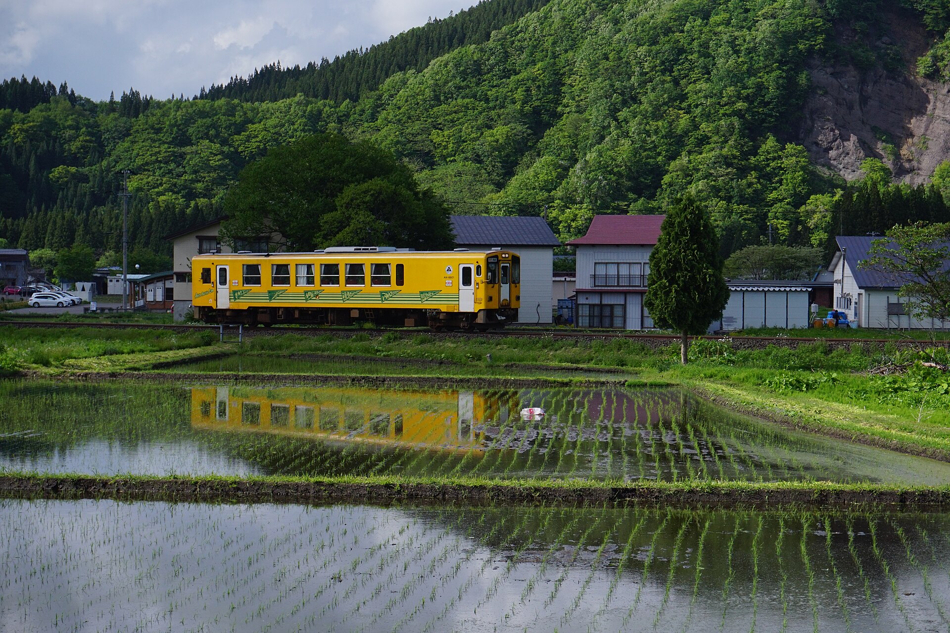 Matsumori Ski Area, mountain village in Japan