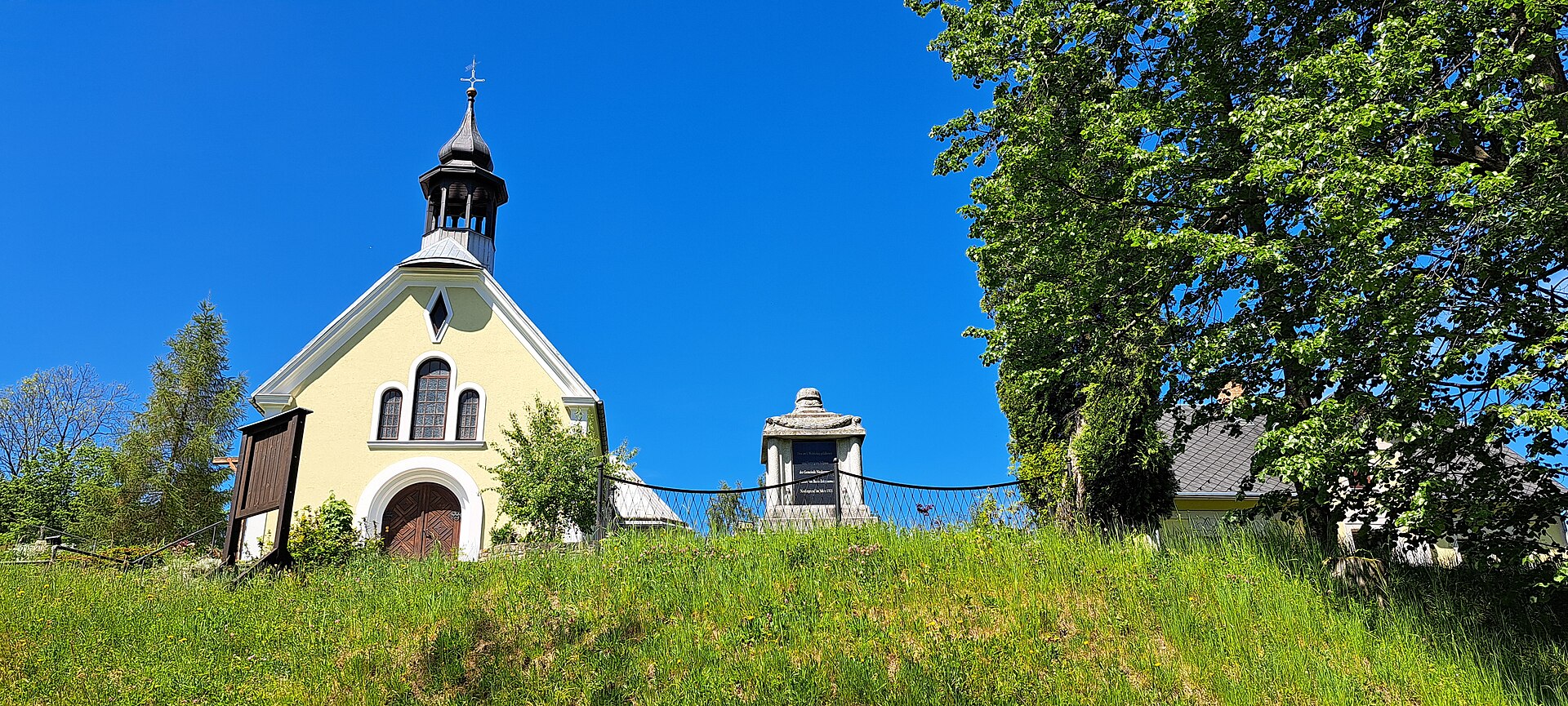 U Pekina, mountain village in Czechia