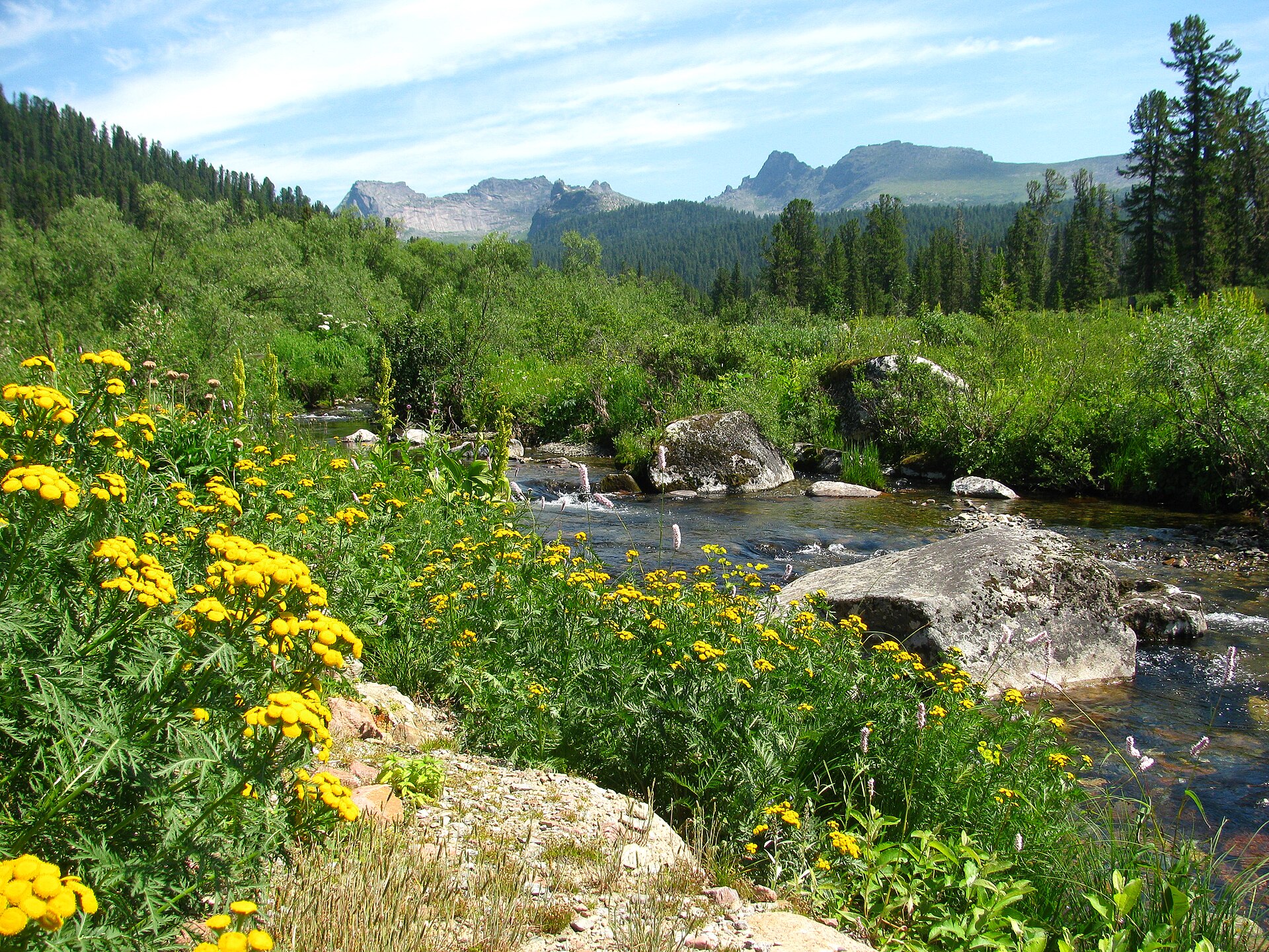 Ергаки (Ergaki), mountain village in Russia