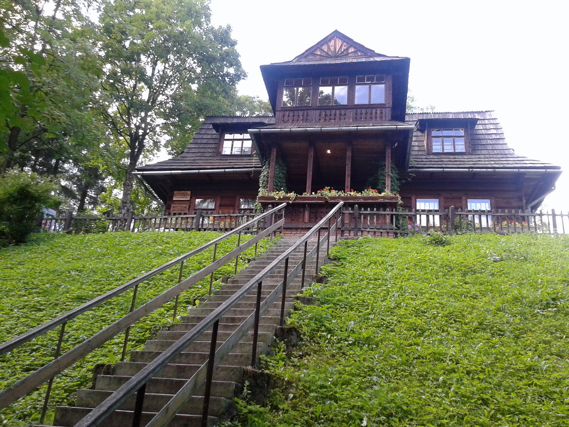 Harenda — Alpine village in Poland