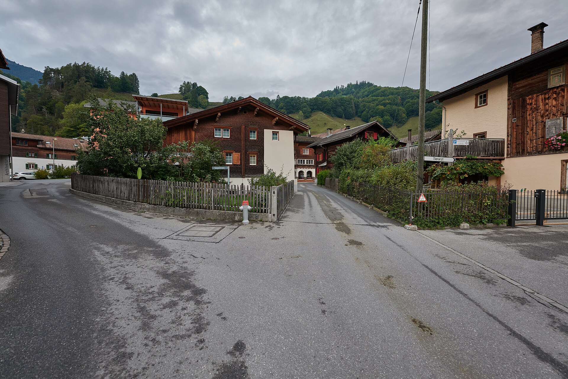 Flensa – Seewis — Alpine village in Switzerland