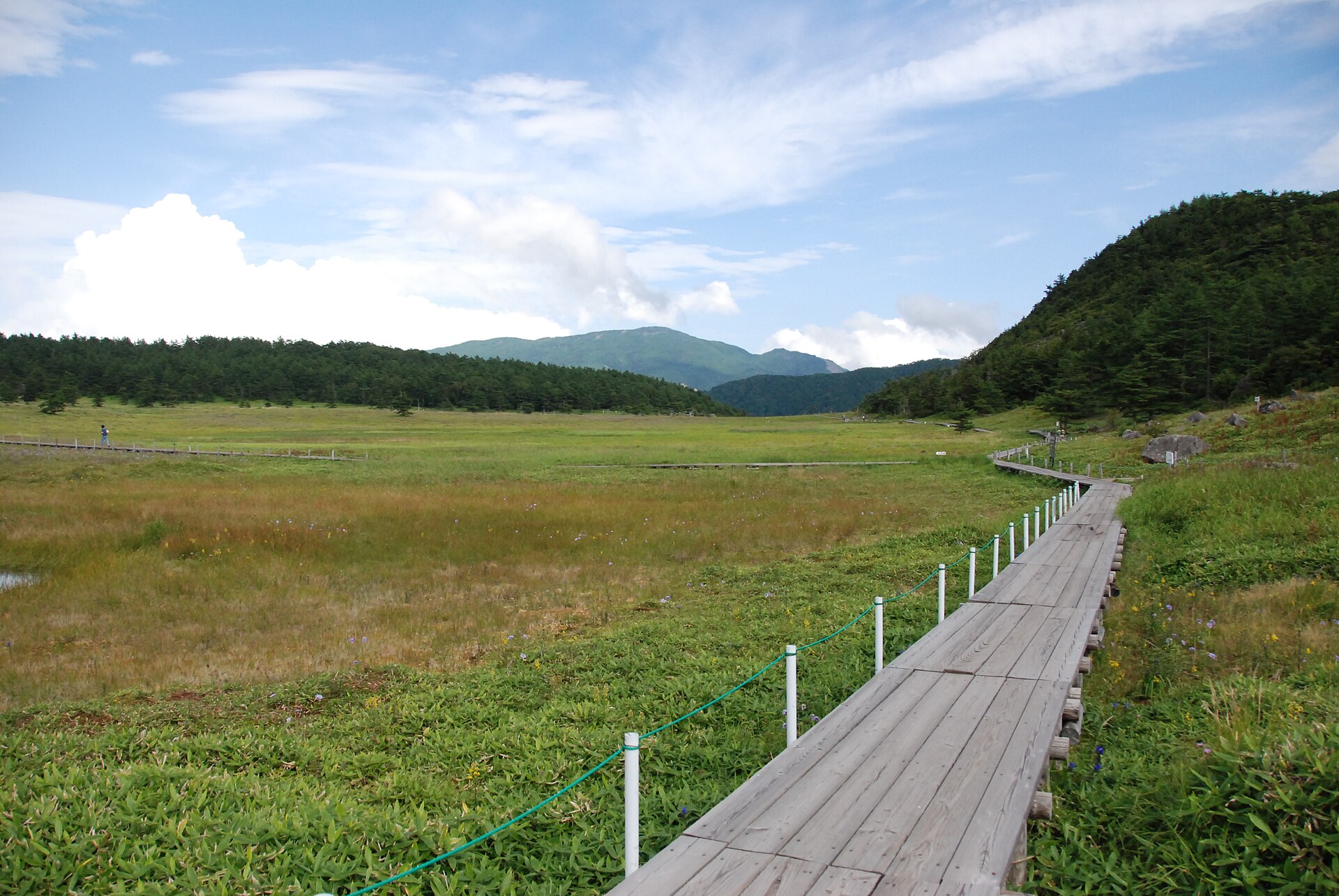 Takamine Mountain Park Ski Area, mountain village in Japan