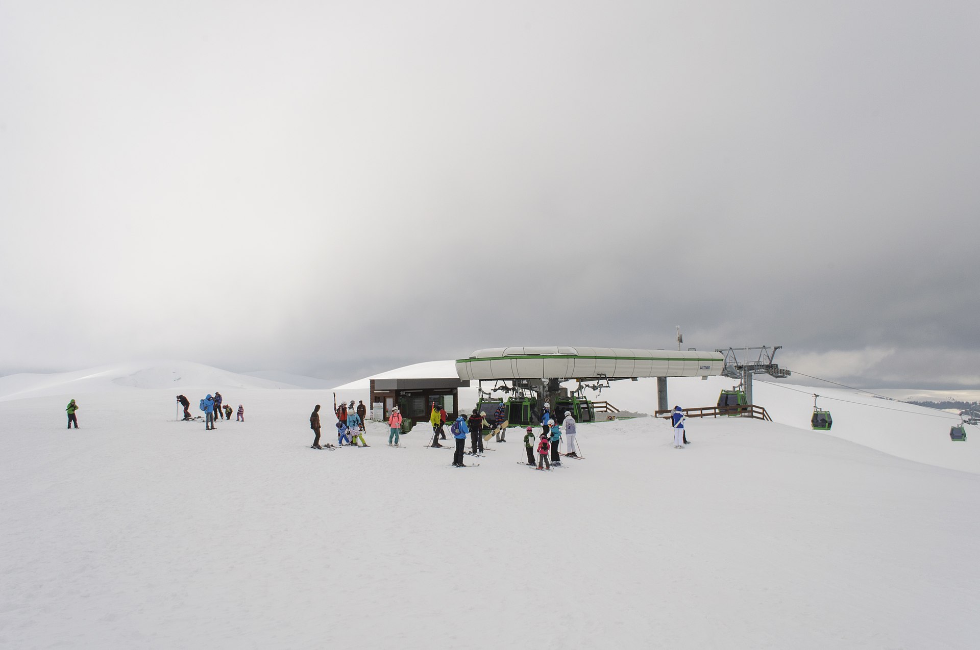 Ski Vidra, mountain village in Romania