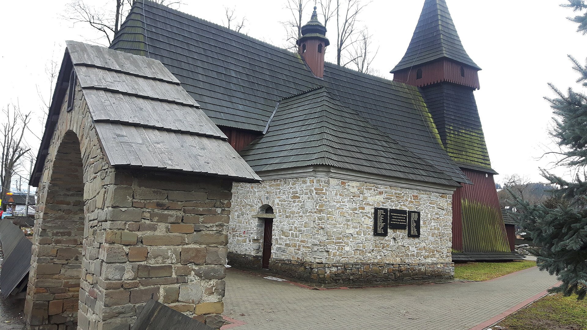 Ośrodek Narciarski Kotelnica Białczańska, Kotelnica Białczańska Ski Resort — Alpine village in Poland