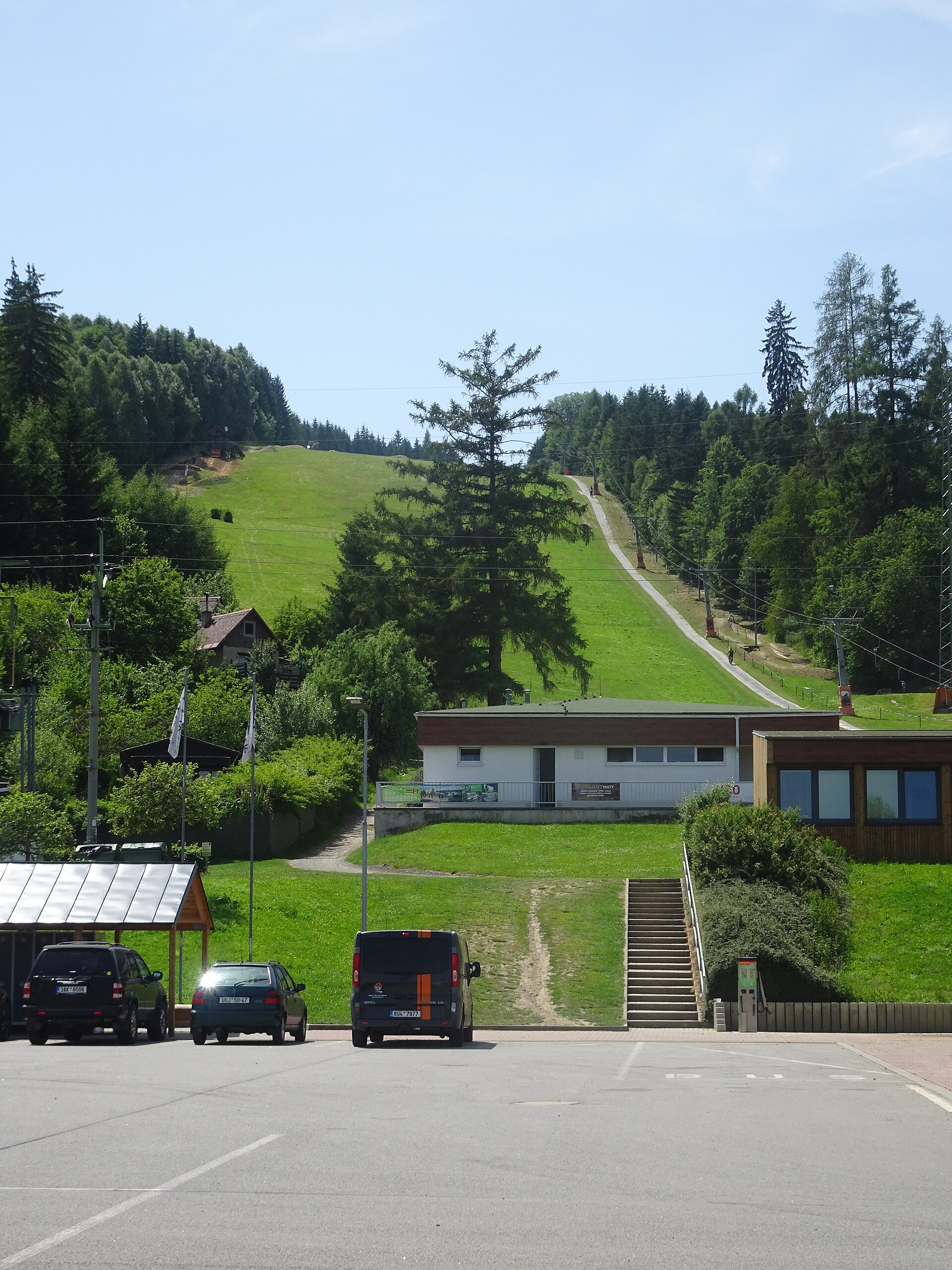 Skiareál Peklák, mountain village in Czechia